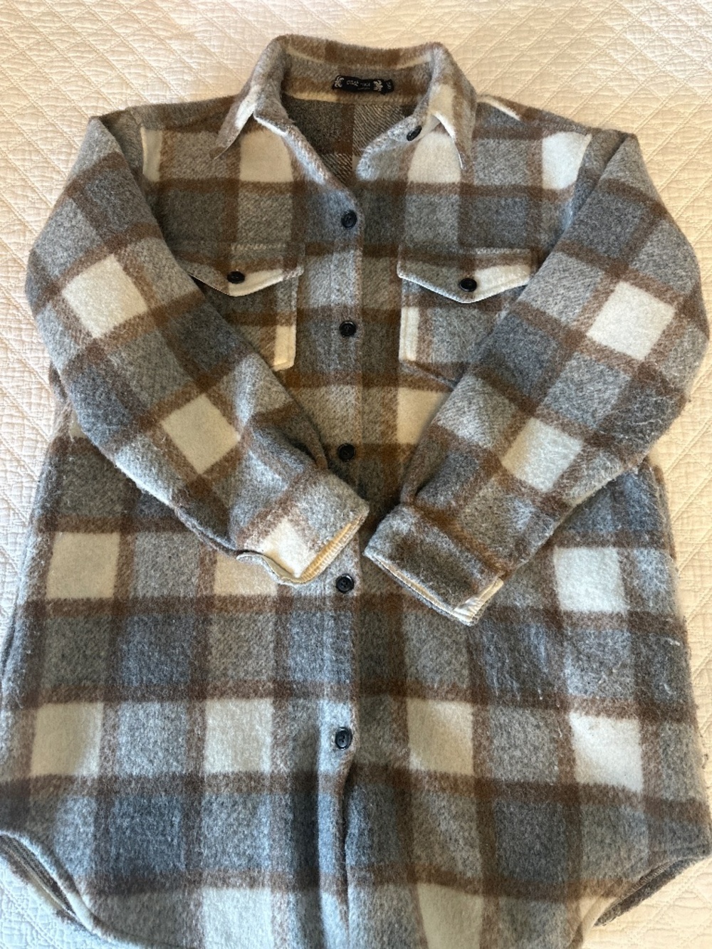 ✨ 3 for $30 ✨ Cest Moi Plaid Shacket Jacket